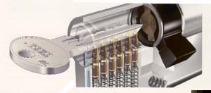 CILINDRO T60D LEVA LARGA, DOBLE EMBRAGUE 30-40 NIQUEL, 5 LLAVES T65D3040N