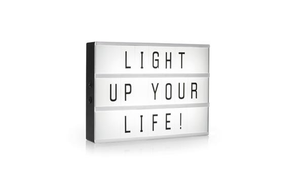 LAMPARA LED BOX INCLUYE JUEGO DE LETRAS A4 10.042.82