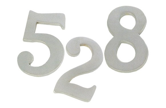 NUMERO 8 LATON 100 MM CROMO MATE 3884020
